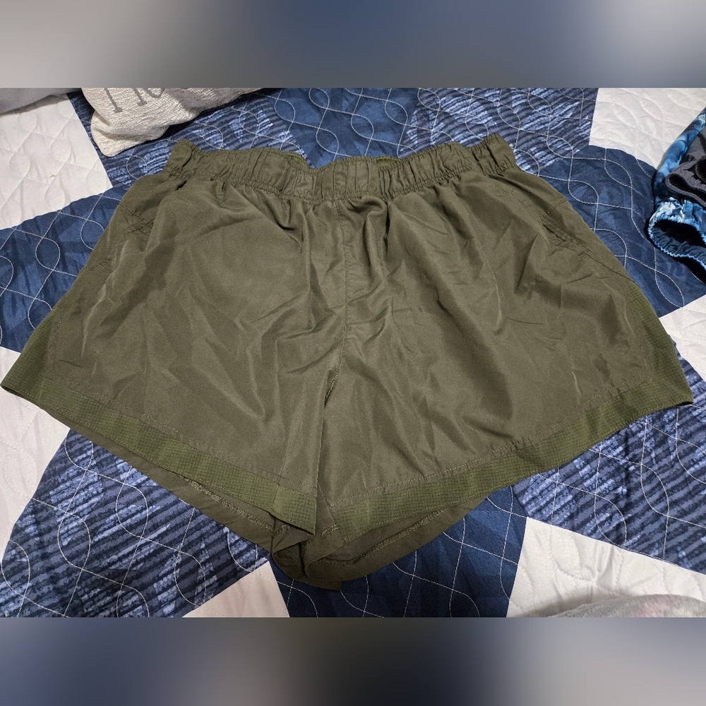 Athletic Works Olive Green Women's Workout Shorts